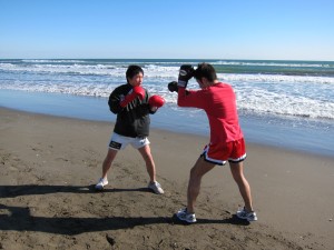 海の後は、いったん温まってから、練習風景の撮影です。