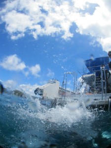 沖縄　ダイビング