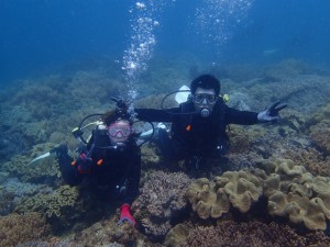 沖縄　ダイビング　砂辺　ビーチ　体験