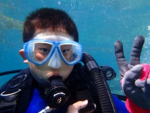沖縄　ダイビング　青の洞窟　体験