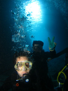 沖縄　体験ダイビング　青の洞窟