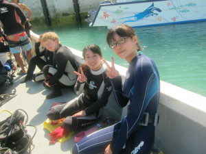 沖縄　体験ダイビング　ジンベイザメ