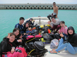 沖縄　ダイビング　FUNダイビング　万座　慶良間