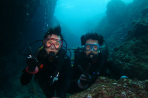 沖縄 ダイビング 青の洞窟