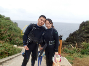 沖縄　ダイビング　体験ダイビング　青の洞窟