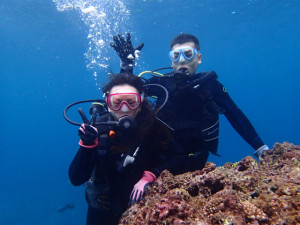 沖縄　ダイビング　体験ダイビング　青の洞窟