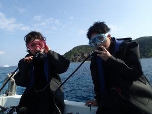 沖縄　ダイビング　慶良間　体験ダイビング　ウミガメと泳ごう