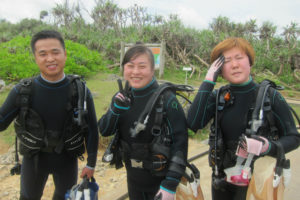 沖縄　体験ダイビング　集合写真
