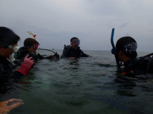 沖縄　ダイビング　砂辺　OWD講習