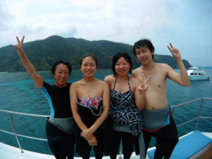 沖縄　ダイビング　慶良間　体験ダイビング　ウミガメ