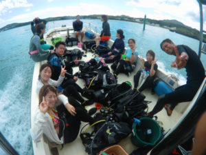 沖縄　ダイビング　万座　FUNダイビング