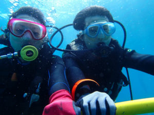 沖縄　ダイビング　慶良間　体験ダイビング　ウミガメ