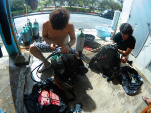 沖縄　砂辺　ダイビング　OW講習