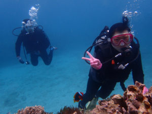 沖縄　ダイビング　ビーチ　体験ダイビング