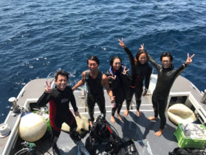 沖縄　ダイビング　慶良間　自社船　FUNダイビング　ドリフト