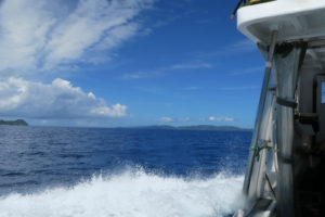 沖縄　ダイビング　慶良間　FUNダイビング　自社船