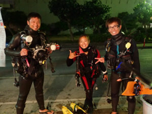 沖縄　北谷　砂辺　宮城海岸　サンゴ　サンゴ産卵　2017　ビーチダイビング　ダイビング