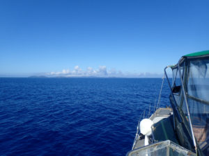 沖縄　慶良間　慶良間諸島　自社船　ファンダイビング　ボートダイビング　ダイビング