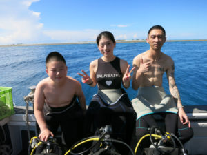 沖縄　慶良間　チービシ諸島　ナガンヌ　ダイビング　体験ダイビング　ファンダイビング　ボートダイビング　自社船