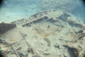 沖縄　読谷村　残波　ダイビング　ボートダイビング