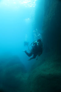 沖縄　読谷村　残波　ダイビング　ボートダイビング