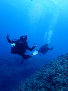 沖縄　読谷村　残波　ダイビング　ボートダイビング