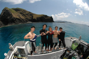 沖縄　慶良間　慶良間諸島　ダイビング　ボートダイビング　ファンダイビング　自社船　体験ダイビング