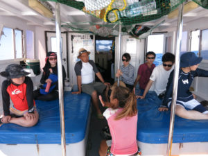 沖縄　慶良間　慶良間諸島　ダイビング　ボートダイビング　ファンダイビング　自社船　体験ダイビング