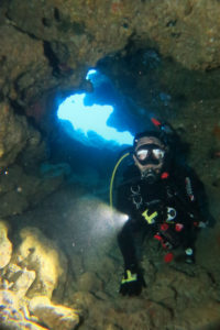 沖縄 恩納村 万座 瀬良垣 ダイビング ファンダイビング ボートダイビング