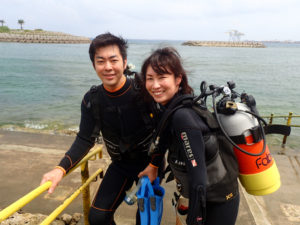 沖縄　ダイビング　ビーチ体験ダイビング