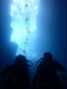 沖縄　真栄田岬　青の洞窟　ダイビング　ビーチダイビング　体験ダイビング
