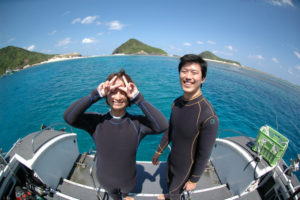 沖縄　慶良間　慶良間諸島　ダイビング　ボートダイビング　ファンダイビング　自社船　体験ダイビング