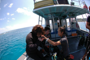 沖縄　慶良間　慶良間諸島　ダイビング　ボートダイビング　ファンダイビング　自社船　体験ダイビング