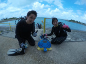 沖縄　沖縄本島　那覇　那覇シーサイドパーク　ビーチダイビング　ダイビング　体験ダイビング　ファンダイビング