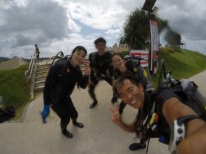 沖縄　ダイビング　ビーチ　体験ダイビング　ゴリラチョップ