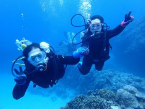 沖縄　ダイビング　慶良間　体験ダイビング　自社船