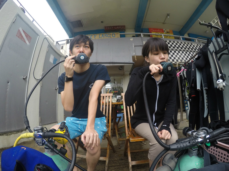 沖縄　北谷　宮城海岸　砂辺　ダイビング　体験ダイビング　ビーチダイビング