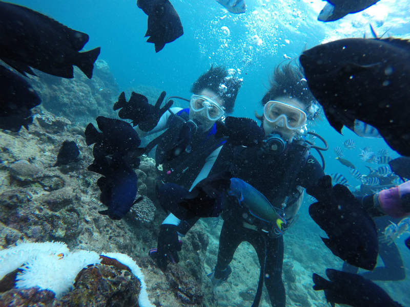 沖縄　北谷　宮城海岸　砂辺　ダイビング　体験ダイビング　ビーチダイビング