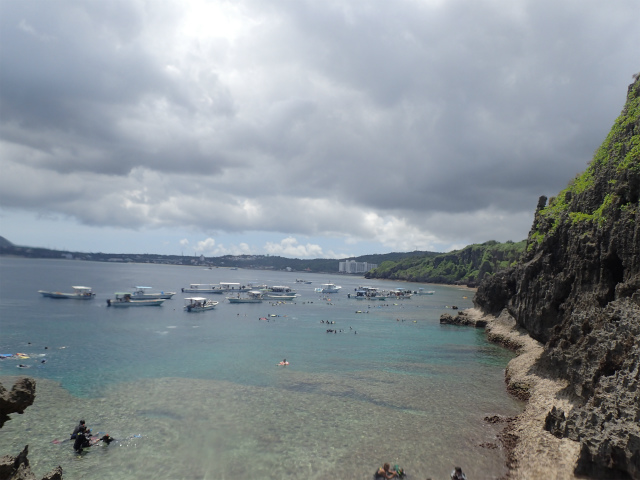 沖縄　真栄田岬　青の洞窟　ダイビング　体験ダイビング　ビーチダイビング