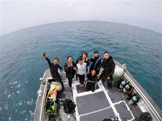 沖縄　チービシ諸島　ナガンヌ島　ダイビング　体験ダイビング　自社船