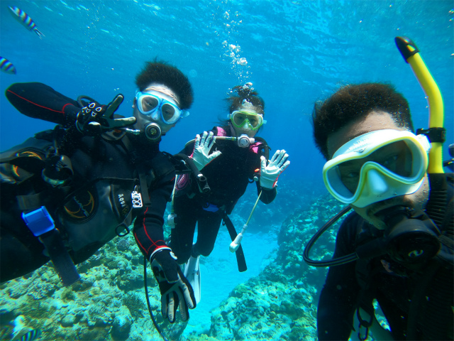 ダイビング　沖縄　慶良間　海　体験