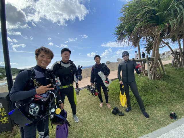 沖縄　ダイビング　ビーチ　体験ダイビング　FUNダイビング