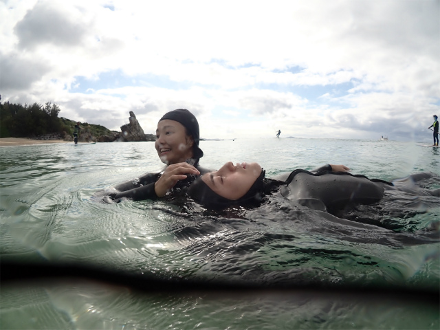 沖縄　ダイビング　講習　体験　FUN