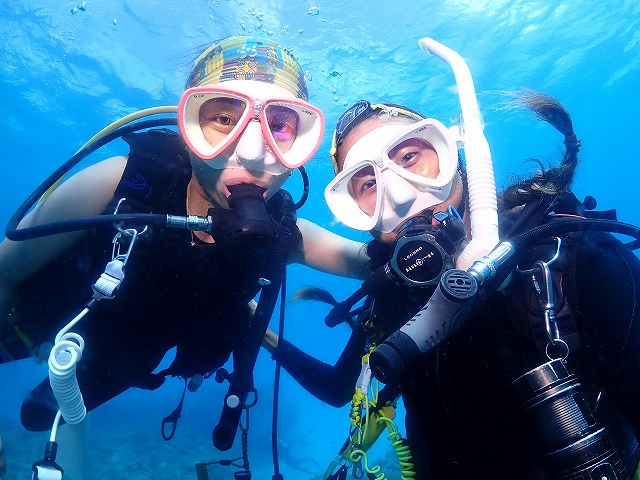 沖縄　ダイビング　慶良間　自社船