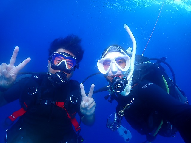 沖縄　ダイビング　慶良間　自社船