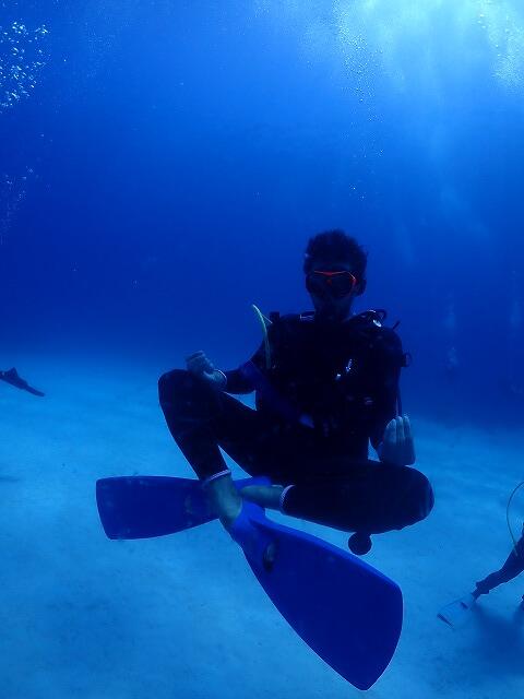 沖縄　ダイビング　慶良間　自社船