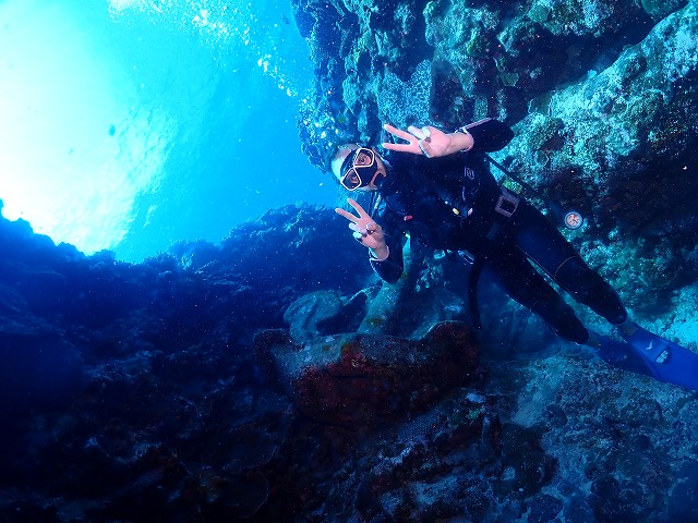 沖縄　ダイビング　慶良間　自社船