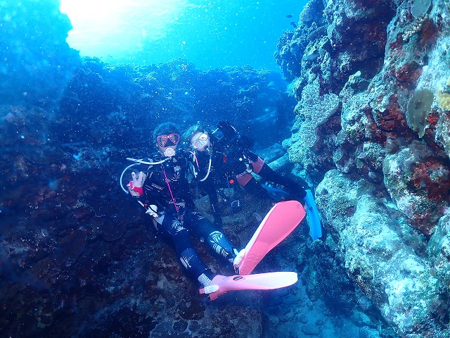 沖縄　ダイビング　慶良間　自社船