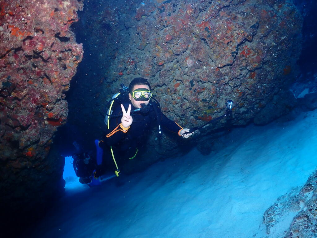 沖縄　ダイビング　慶良間　自社船