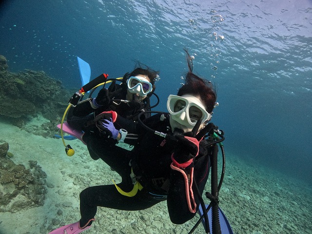 沖縄　ダイビング　慶良間　自社船